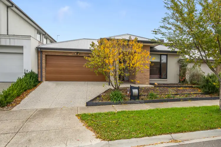3 Luster Circuit, Greenvale VIC 3059