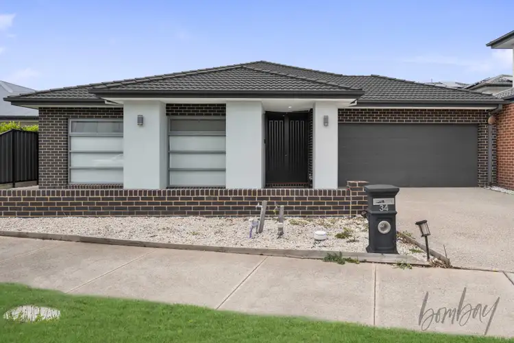 34 Distinction Avenue, Craigieburn VIC 3064