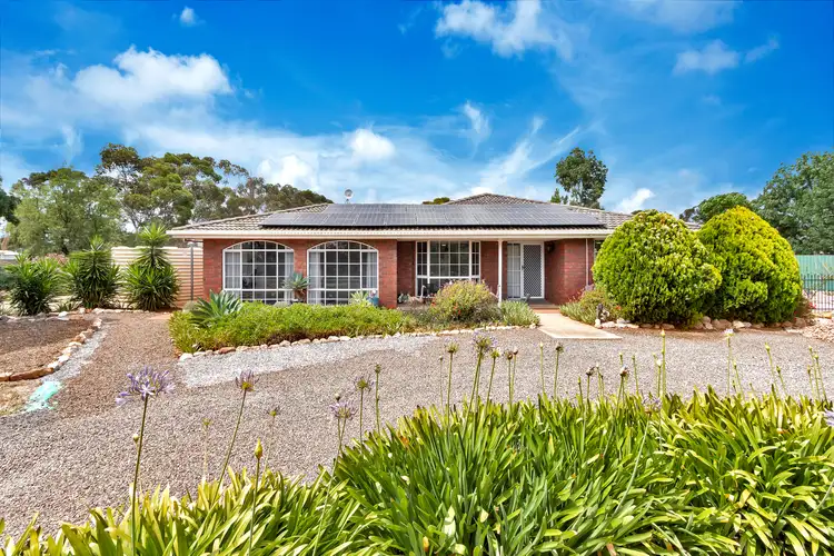 8 Lionel Road, Lewiston SA 5501