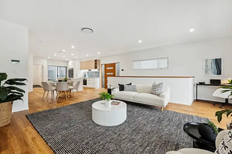 64 Gamelin Cres, Stafford QLD 4053