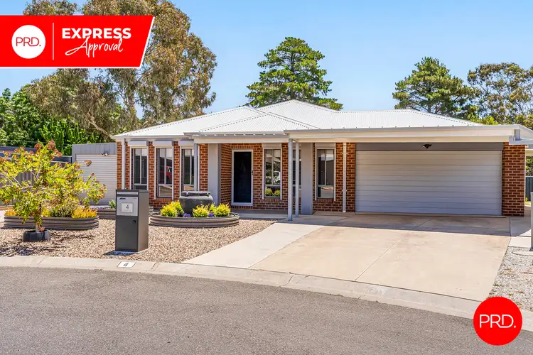 4 Chaplin Court, Eaglehawk VIC 3556