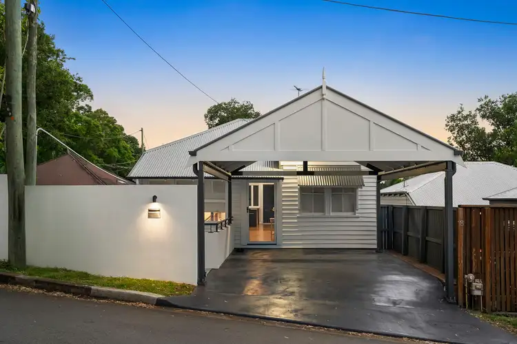 18 Fewings Street, Toowong QLD 4066