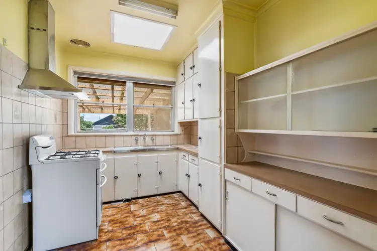 Fifth view of Homely house listing, 4 Rodney Court, Broadmeadows VIC 3047