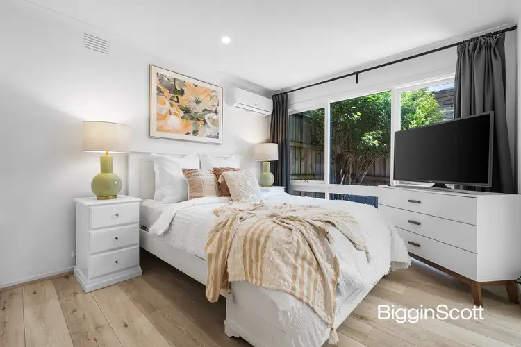 Fifth view of Homely house listing, 16 Charles Green Avenue, Endeavour Hills VIC 3802