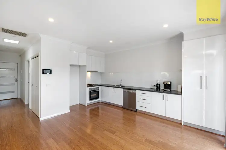 Third view of Homely house listing, 4/106 William Street, St Albans VIC 3021