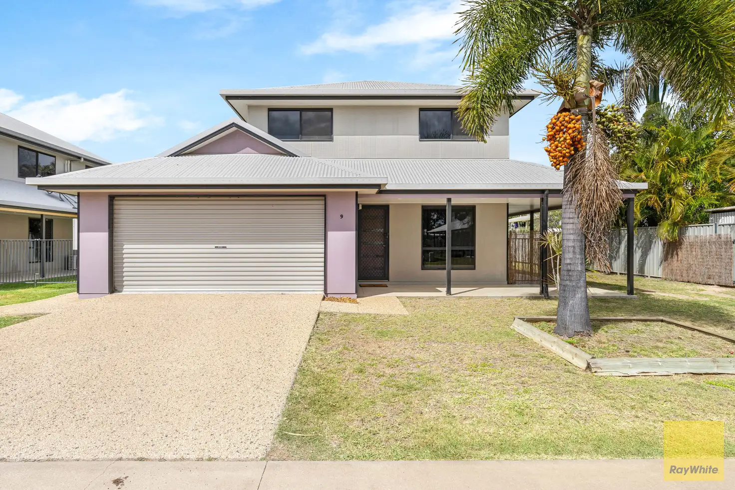 Main view of Homely townhouse listing, 9/68 Moody Street, Emerald QLD 4720
