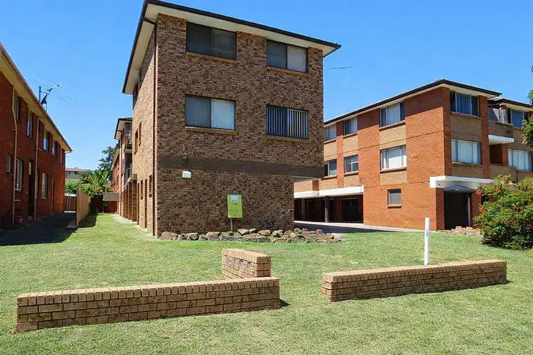 2/16 Collimore Avenue, Liverpool NSW 2170