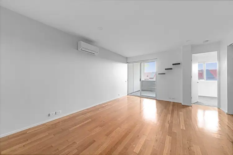 Fifth view of Homely apartment listing, 219/2 Plenty Road, Preston VIC 3072