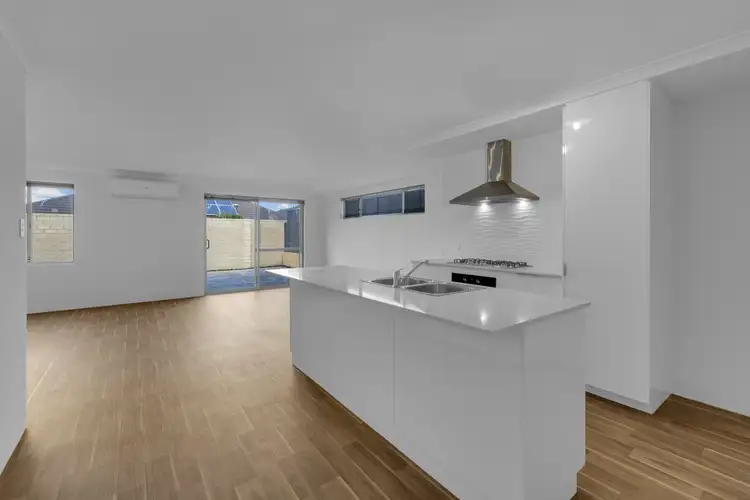 Second view of Homely house listing, 7 Pennina Grove, Meadow Springs WA 6210