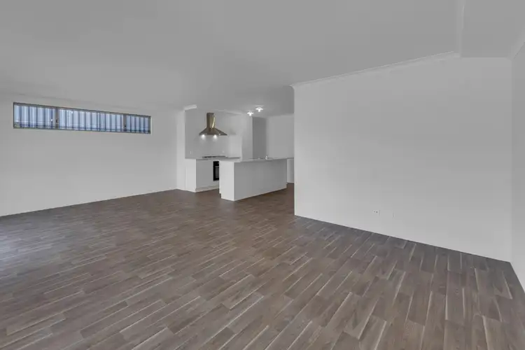 Fifth view of Homely house listing, 7 Pennina Grove, Meadow Springs WA 6210