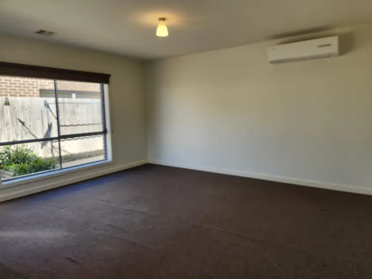 Second view of Homely house listing, 7 Plover Street, Lara VIC 3212
