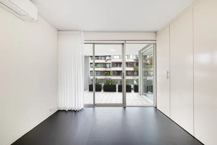 Fourth view of Homely apartment listing, 44/6 Greenknowe Avenue, Elizabeth Bay NSW 2011