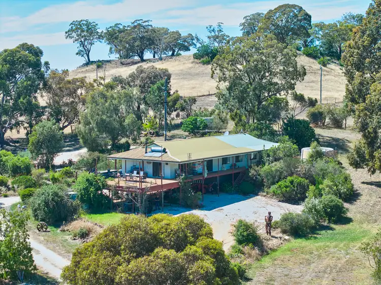 21 Cuvier Street, Mia Mia VIC 3444