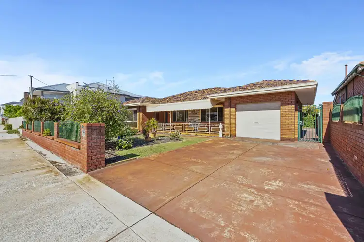 24 Beechboro Road South, Bayswater WA 6053