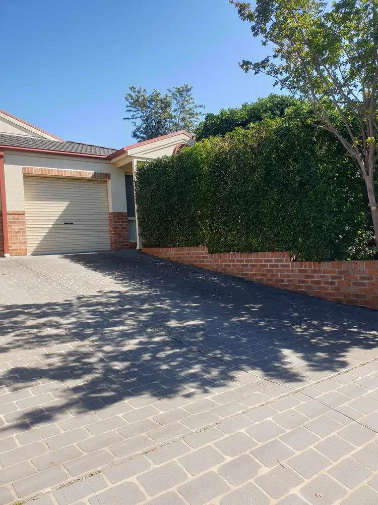 2/57 Somerset Street, Kingswood NSW 2747