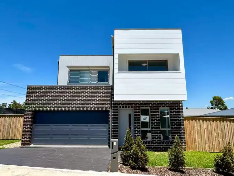 1 Latifa Glade, Riverstone NSW 2765