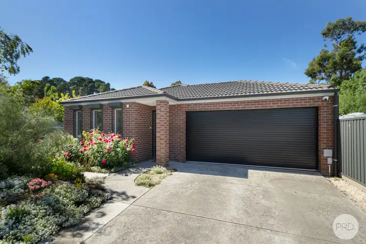 9 Castlemaine Road, Creswick VIC 3363