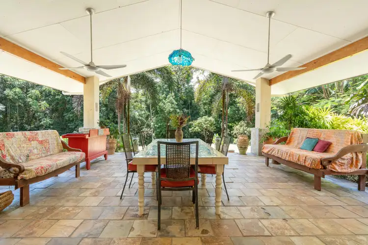 10 Plantation Drive, Bingil Bay QLD 4852