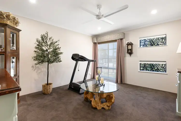 Seventh view of Homely house listing, 2 Songlark Court, Baldivis WA 6171