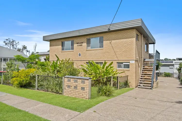 1/8 Wilton Terrace, Yeronga QLD 4104