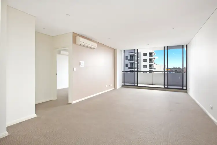 815/1C Burdett Street, Hornsby NSW 2077
