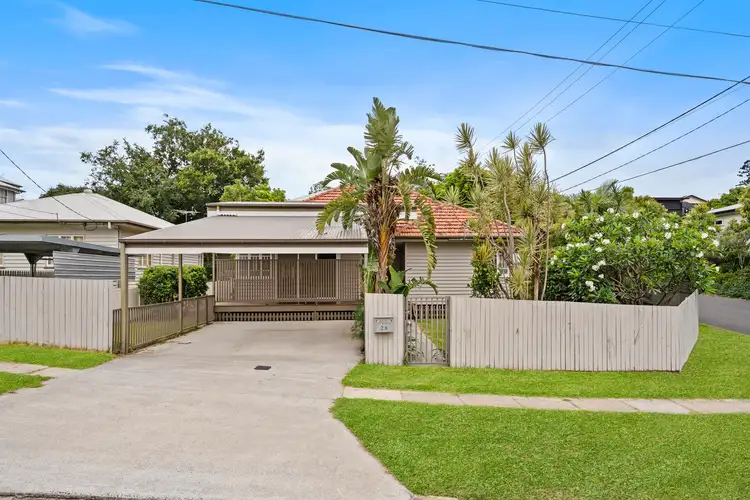 28 Frederick Street, Annerley QLD 4103