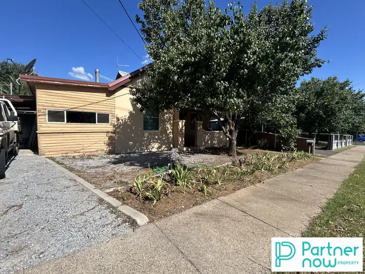11 Dean Street, Tamworth NSW 2340