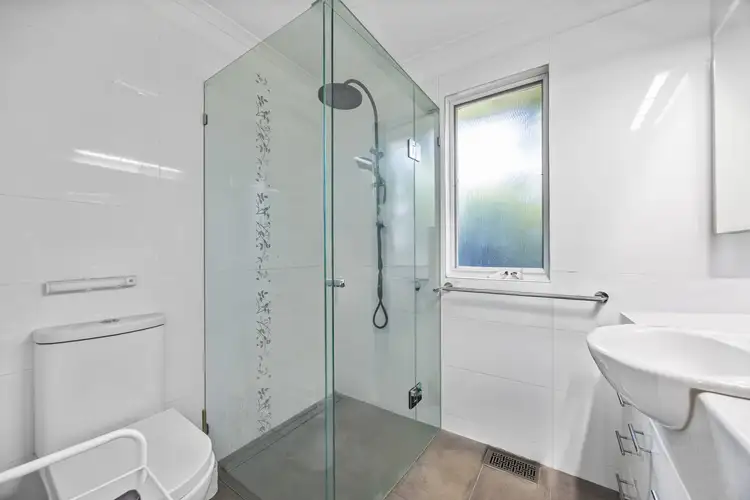 Fifth view of Homely house listing, 12 Warrock Court, Berwick VIC 3806