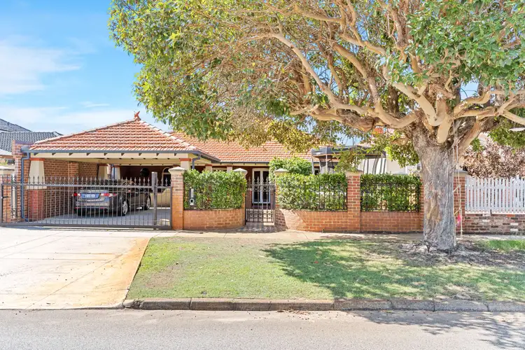 17 Crowther Street, Bayswater WA 6053
