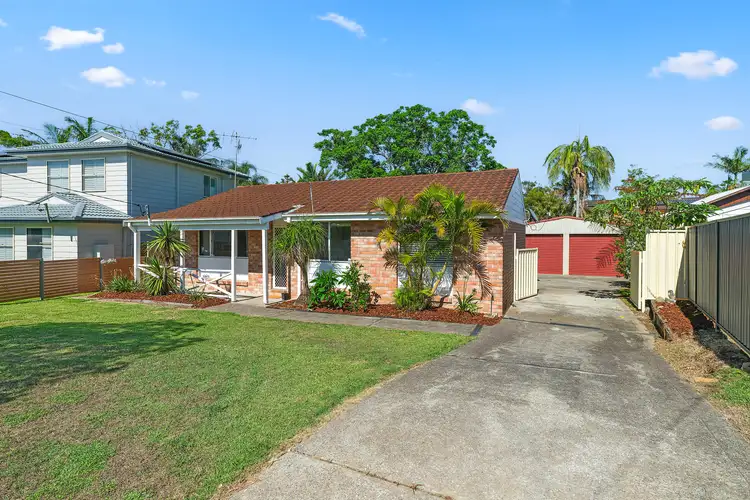 68 Pinehurst Way, Blue Haven NSW 2262