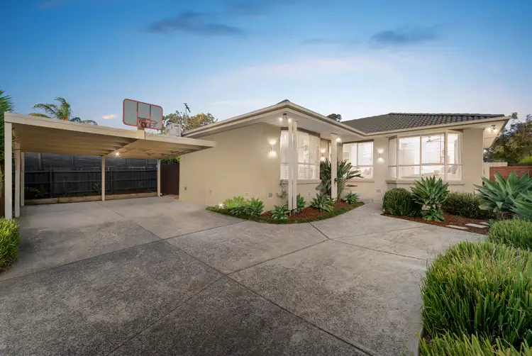 2/64 Mcmahons Road, Ferntree Gully VIC 3156