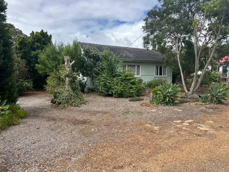 14 Parsons Street
