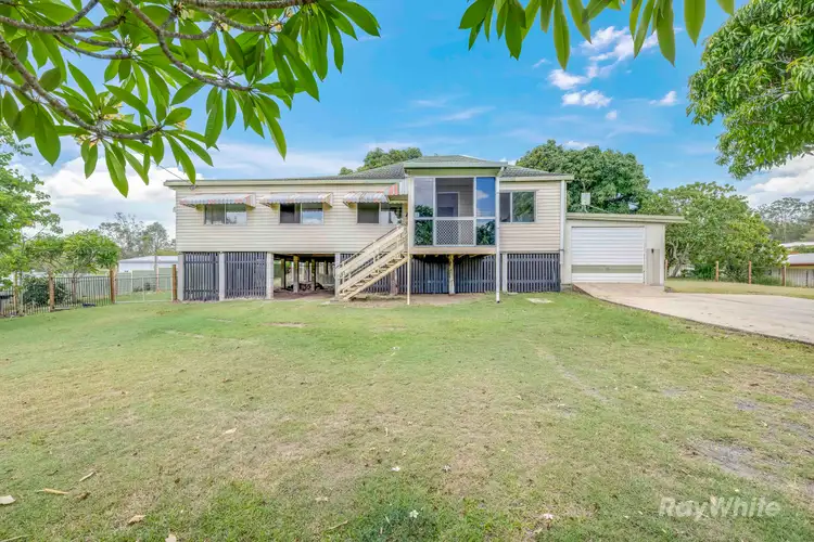 4 English Street, Gin Gin QLD 4671