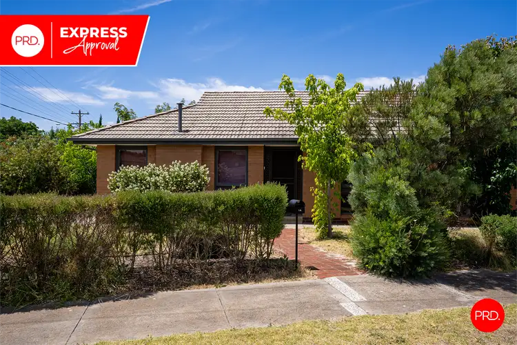 1A Gill Avenue, California Gully VIC 3556