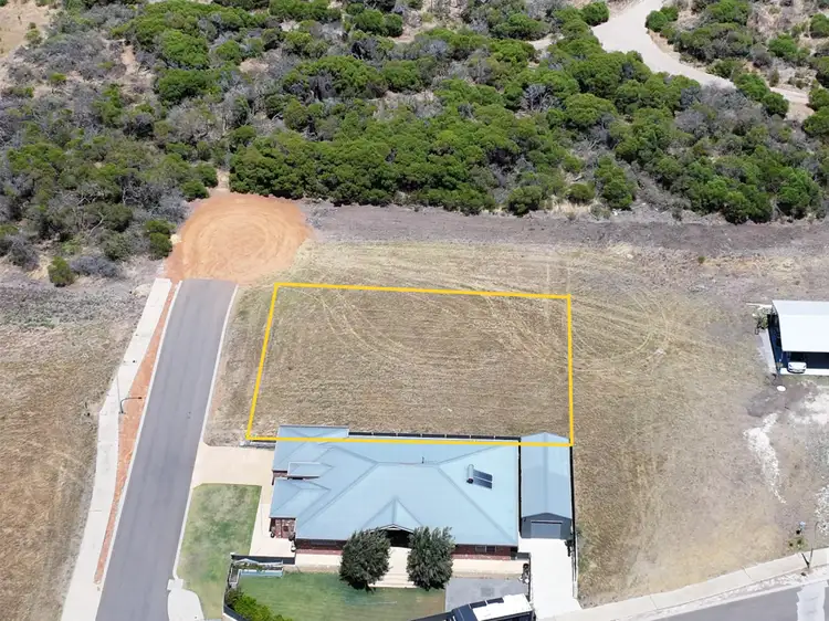 37 Emily Way, Dongara WA 6525