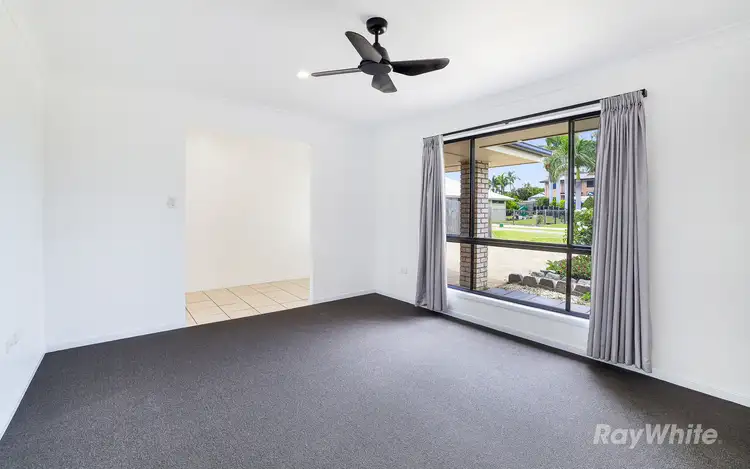 Fifth view of Homely house listing, 3 Daisy Court, Coral Cove QLD 4670