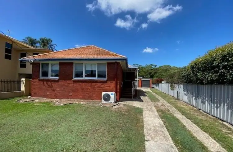 10 DELANDO CRESCENT, Marks Point NSW 2280