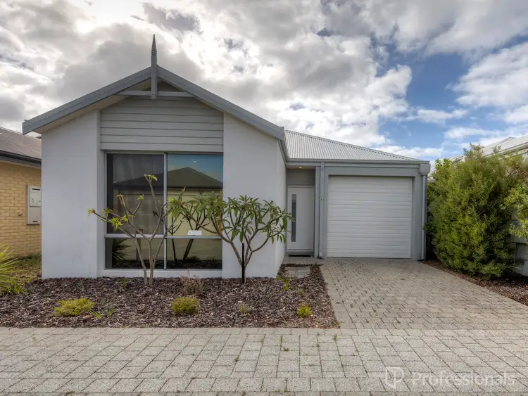 4/18 Axbridge Grange, Alkimos WA 6038