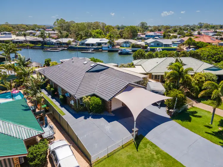 2/51 Jacaranda Drive, Bongaree QLD 4507