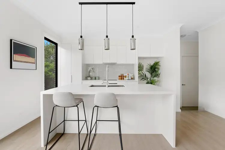 Sixth view of Homely townhouse listing, 2/6 Clovis Street, Oakleigh East VIC 3166