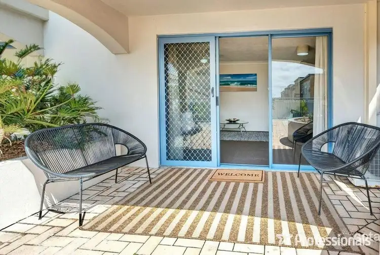 3/103-105 Frank Street, Labrador QLD 4215