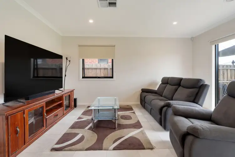 Seventh view of Homely house listing, 9 Juniperina Circuit, Wallan VIC 3756