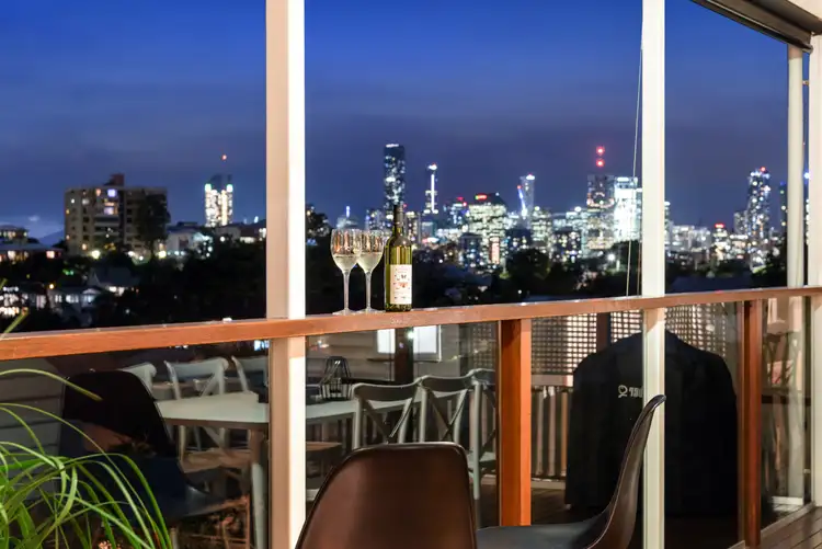 51 Agnew Street, Norman Park QLD 4170