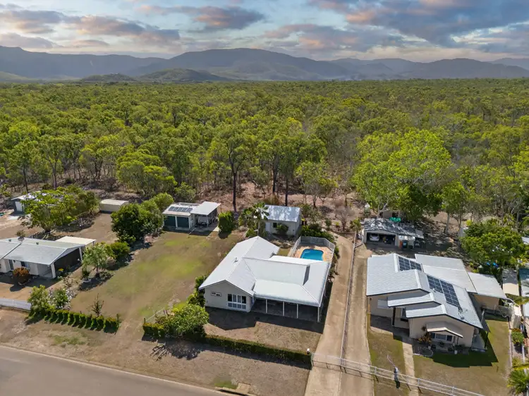 25 Borton Street, Balgal Beach QLD 4816