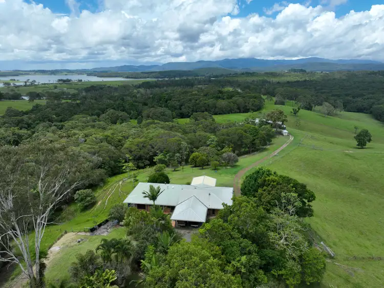 551 Russell Pocket Road, Barrine QLD 4872