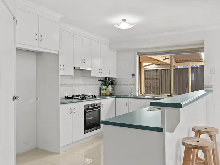 Fifth view of Homely house listing, 4 Chynoweth Avenue, Hackham SA 5163