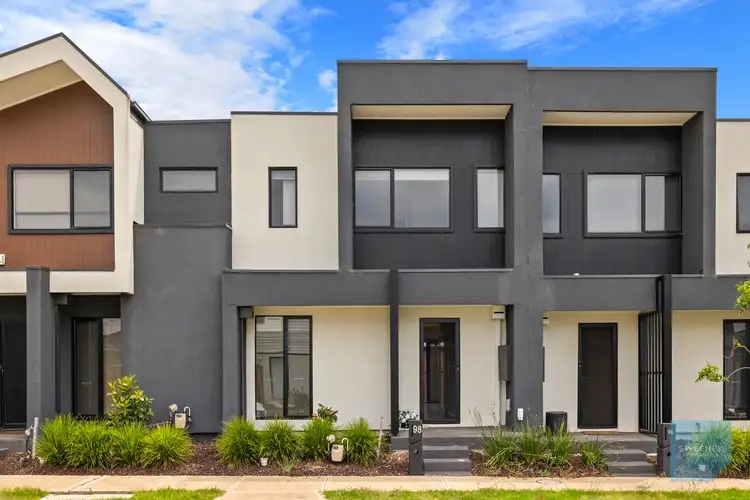 98 Merindah Boulevard