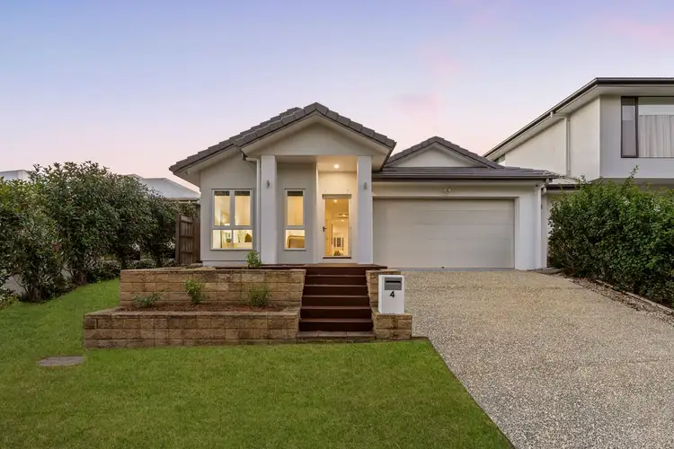 4 Blossom Place