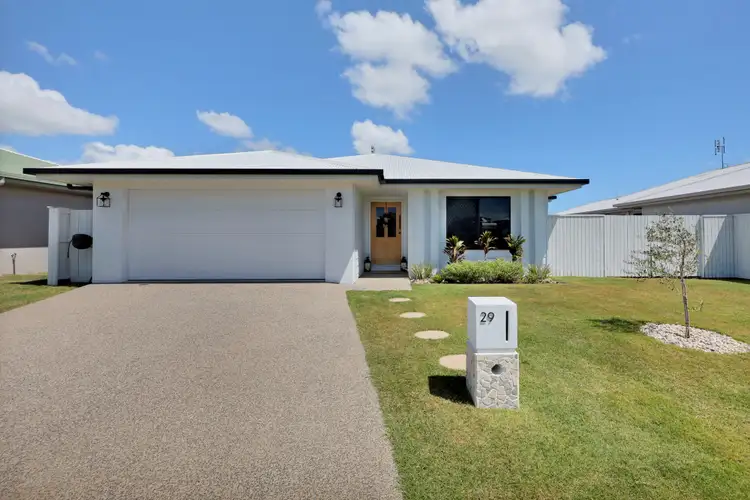 29 Drayton Street, Beaconsfield QLD 4740