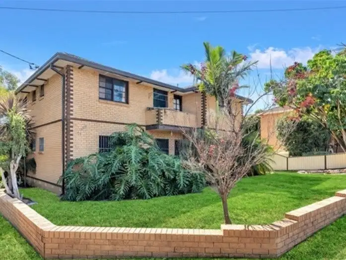 1079 Canterbury Road